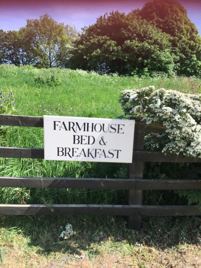 Oscar Park Farm Bed & Breakfast York Exterior photo